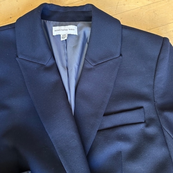Like New ,Something Navy double breasted blazer, XXS, CB2129 - Picture 6 of 10